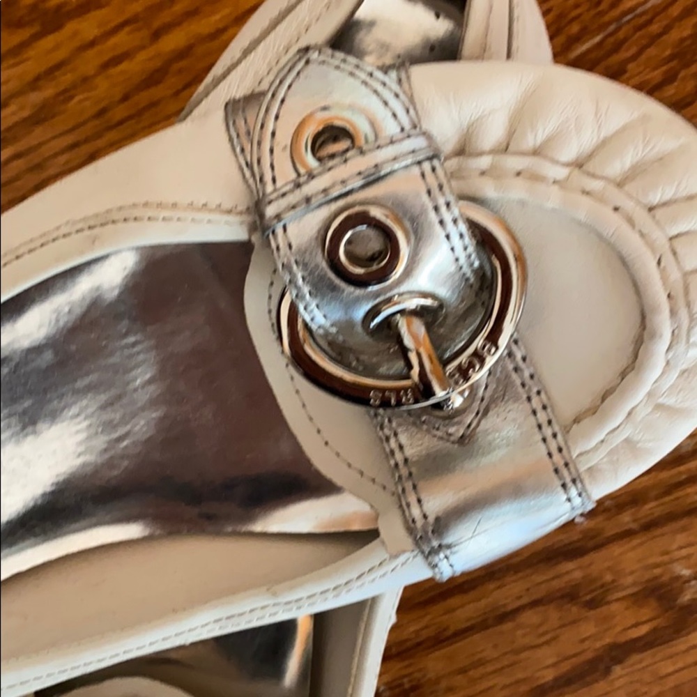 Shoes - Picture 2 of 5